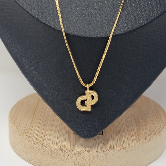 CHRISTIAN DIOR CD Logo Gold Tone Pendant Necklace - Picture 6 of 10